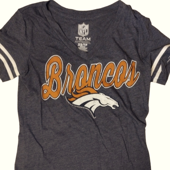 BRONCOS NFL TEAM APPAREL SHORT SLEEVE SHIRT WOMEN'S SIZE XS - Picture 3 of 5